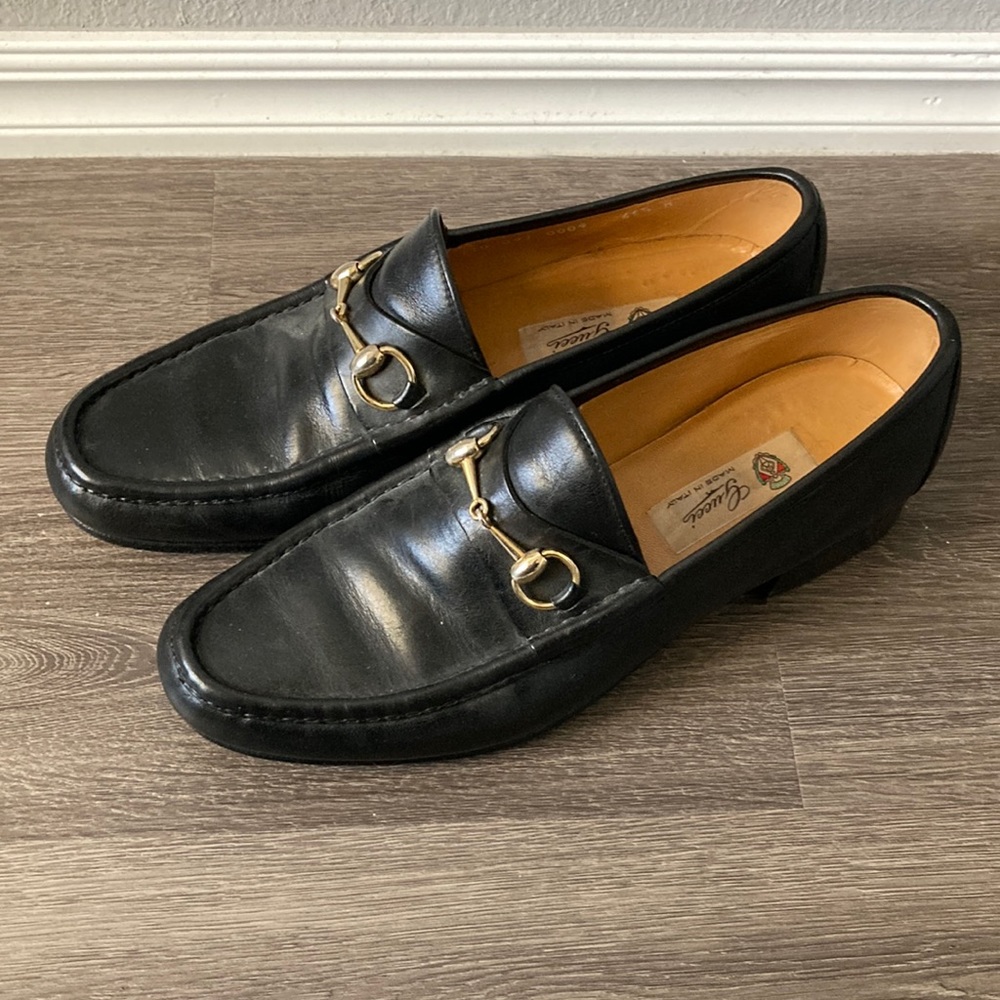 Men’s Gucci Horsebit Loafers in Black and Gold
